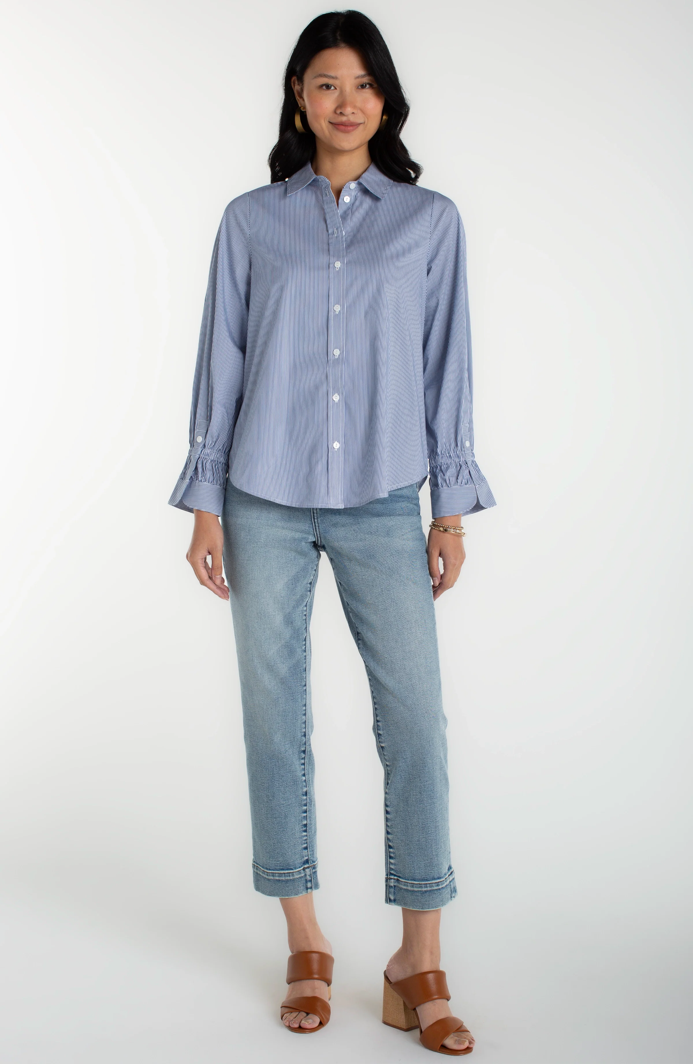 ADJUSTABLE SLEEVE BUTTON FRONT WOVEN TOP - Image 4