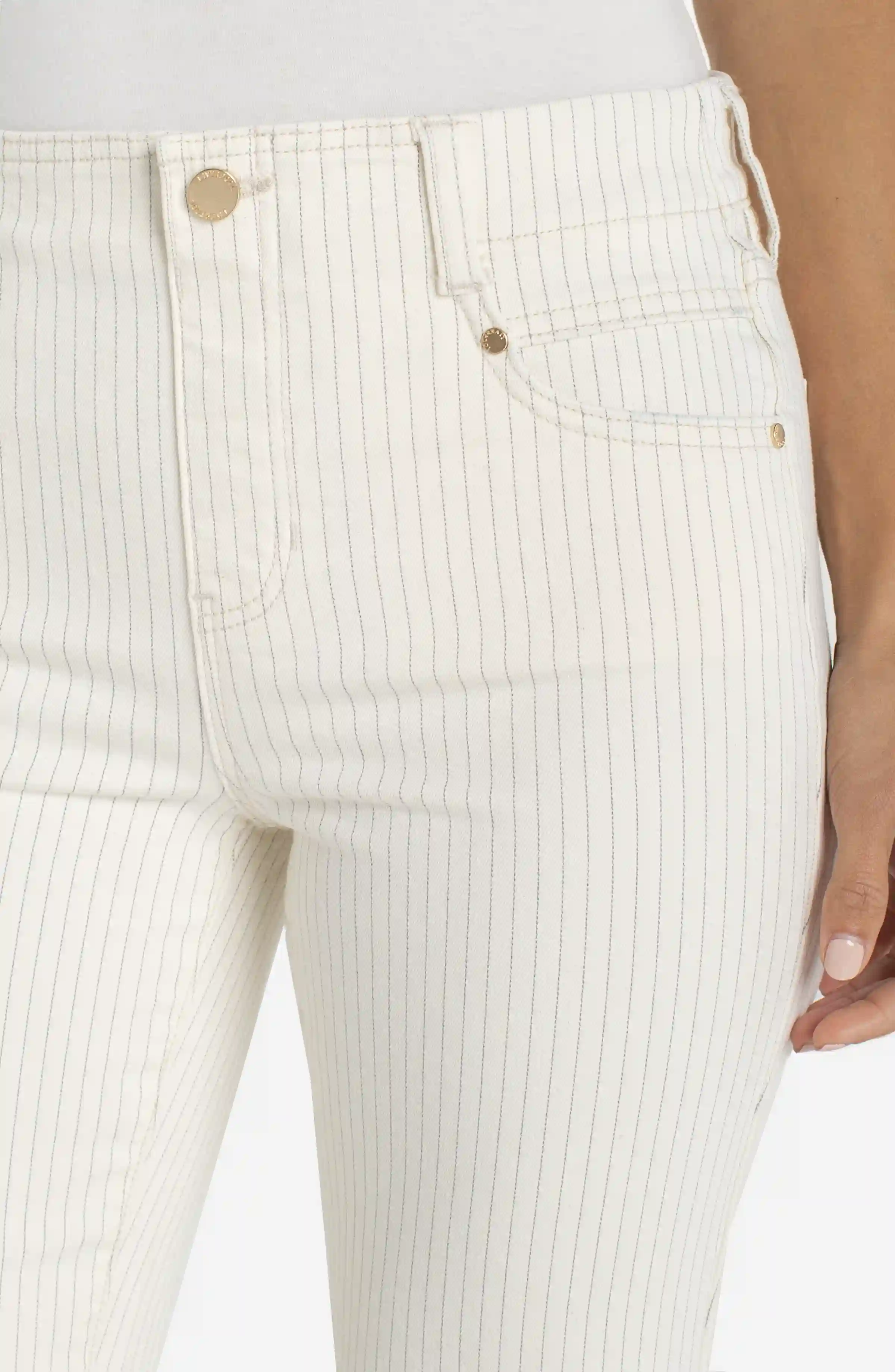 THE GIA GLIDER® CROP FLARE WITH WIDE HEM - Image 3