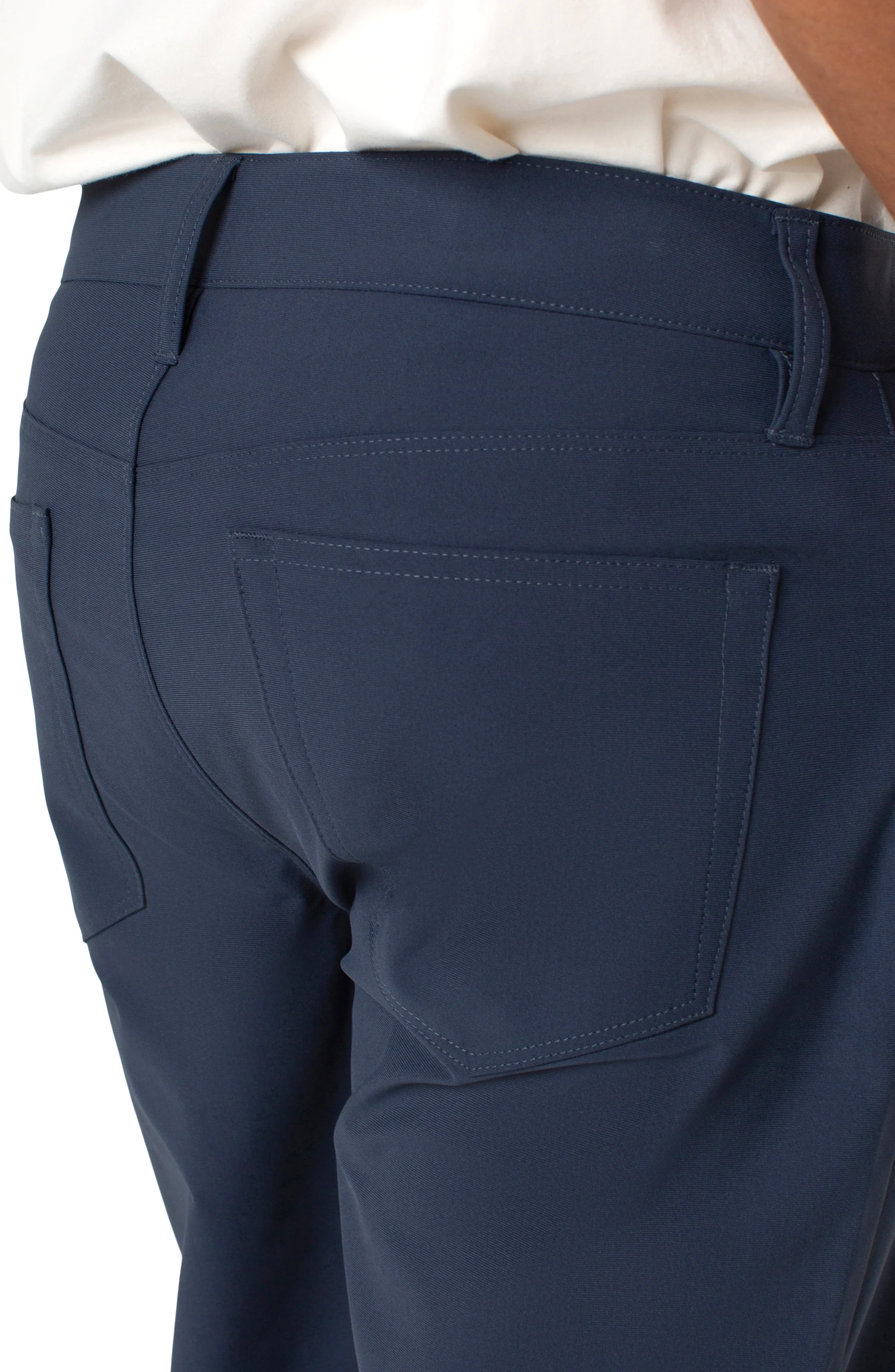 SLIM STRAIGHT TECH PANT - Image 4