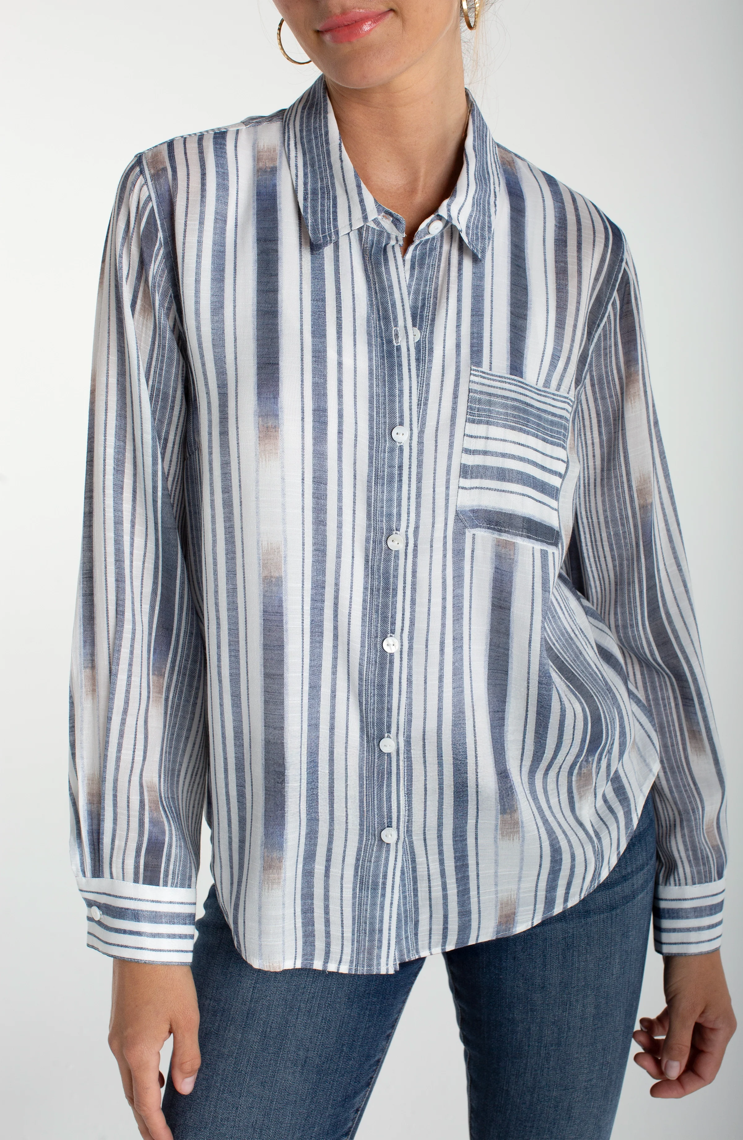 LONG SLEEVE BUTTON FRONT WOVEN SHIRT - Image 3
