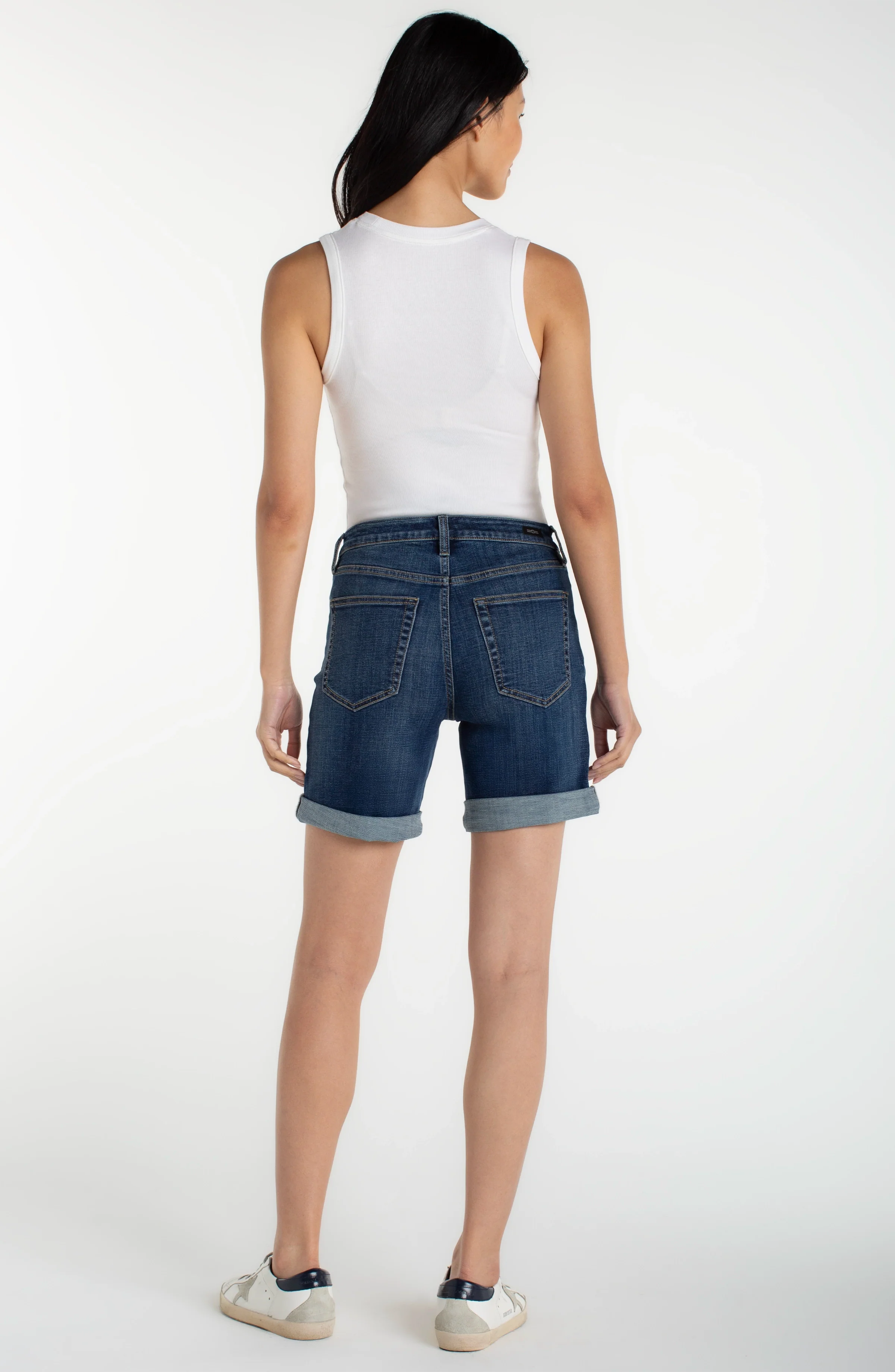 MARLEY GIRLFRIEND SHORT WITH ROLL CUFF - Image 6