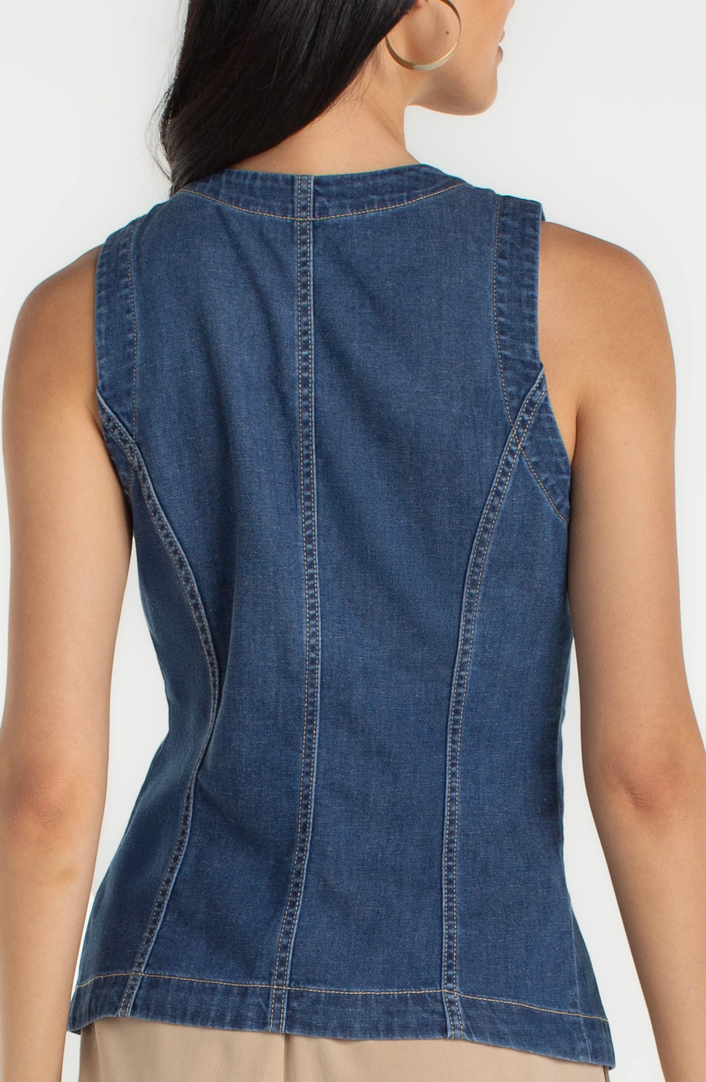 CREW NECK SPLIT FRONT VEST - Image 2