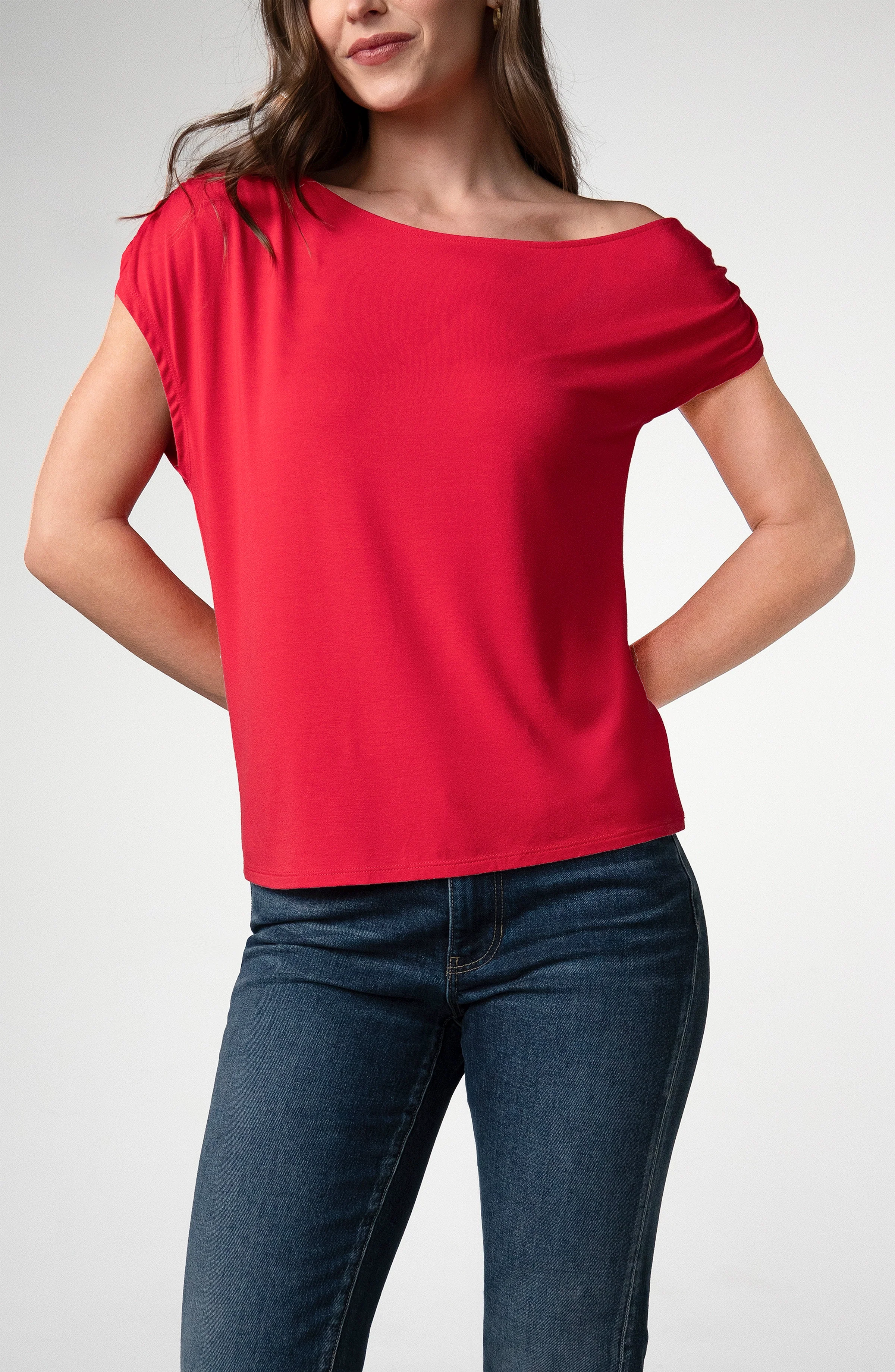 ASYMMETRICAL OFF SHOULDER KNIT TOP